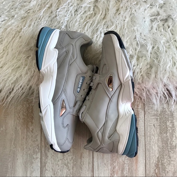 NWT Adidas Falcon Women’s Shoes - Picture 8 of 8